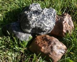 Grey "stone" cache